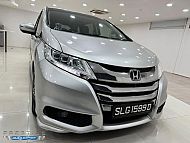 Honda Odyssey 2.4 EXV-S CVT Sunroof 2016 Silver Rear Entertainment 